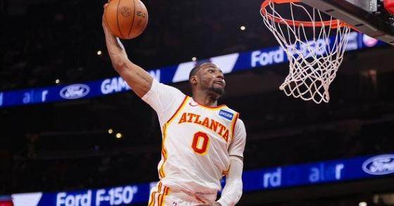 v站体育-库明加转会连爆三场 老鹰球迷主场高喊：谢谢勇士！